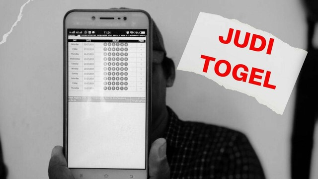 Identitas Sosial Togel Online
